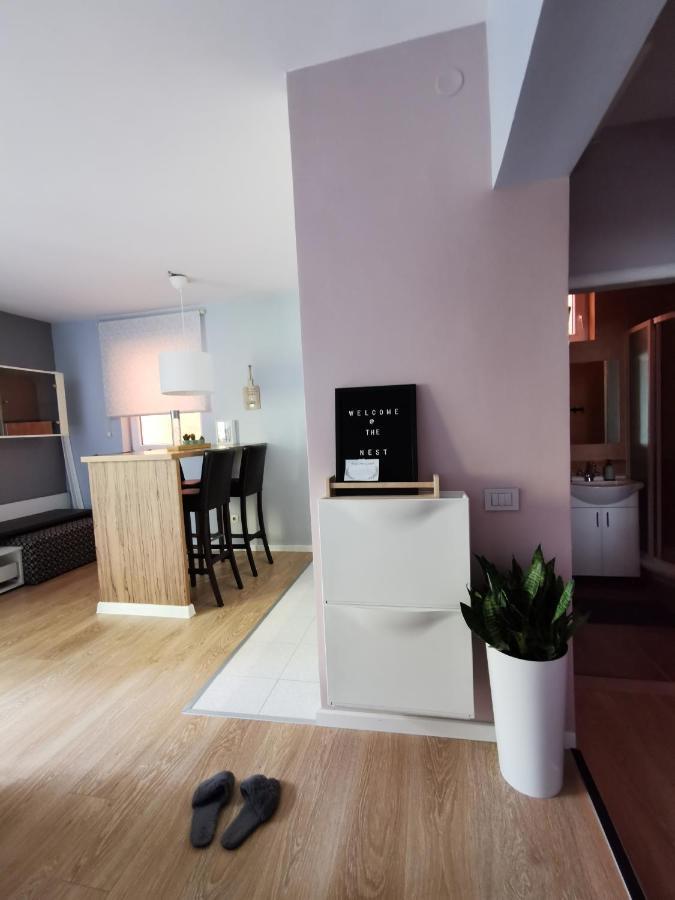 ホテル Nest ベオグラード エクステリア 写真