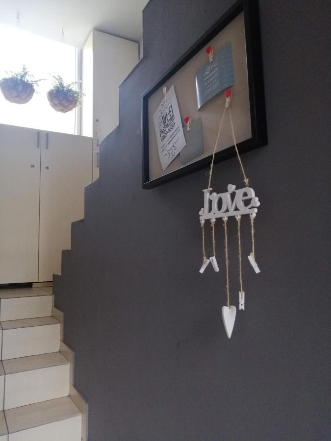 ホテル Nest ベオグラード エクステリア 写真