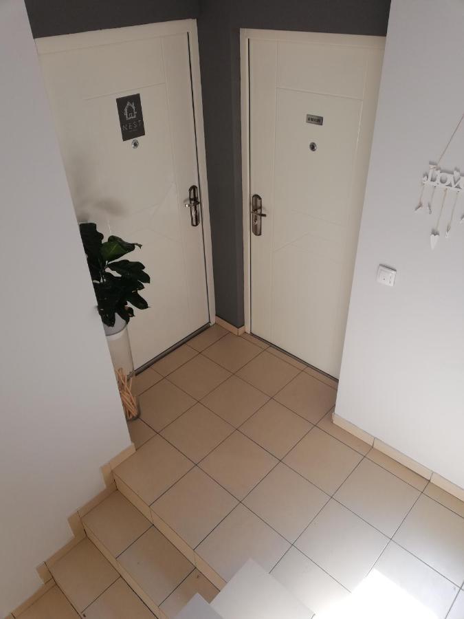 ホテル Nest ベオグラード エクステリア 写真