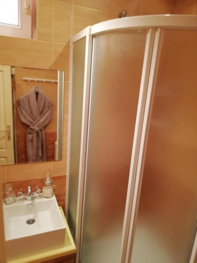 ホテル Nest ベオグラード エクステリア 写真
